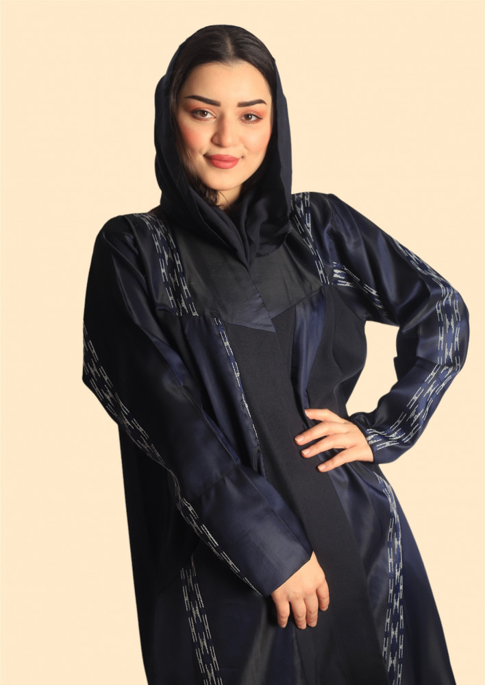 عباية ملونة كتَّان وجاكار بتصميم مميز