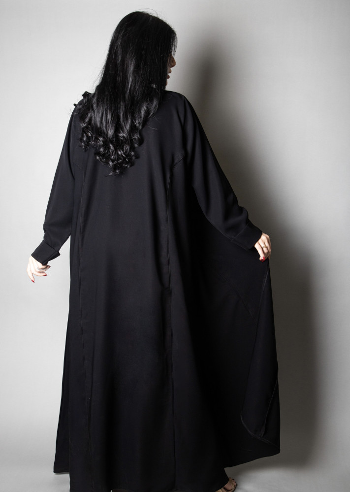 عباية عملية كلوش